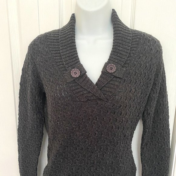 Vee neck sweater - Picture 1 of 5